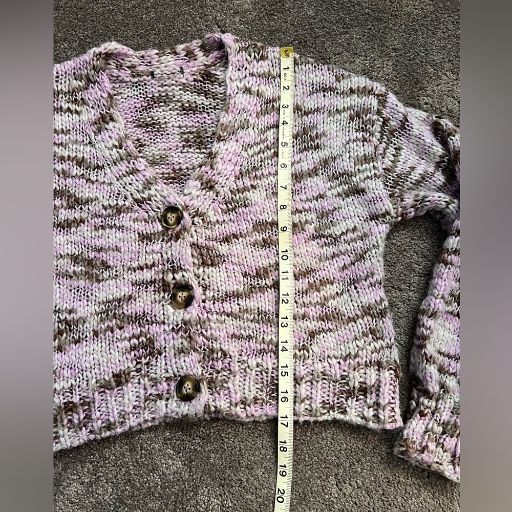 Sweater - Picture 6 of 6